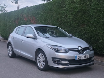 Used Renault Megane 2015 for sale - 78977203: Photo