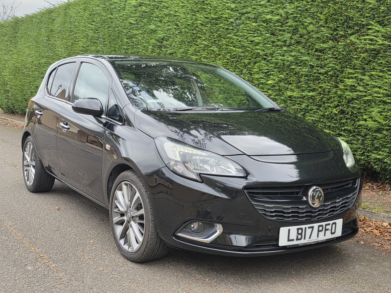 Used Vauxhall Corsa 2017 for sale - 76725696: Photo 1