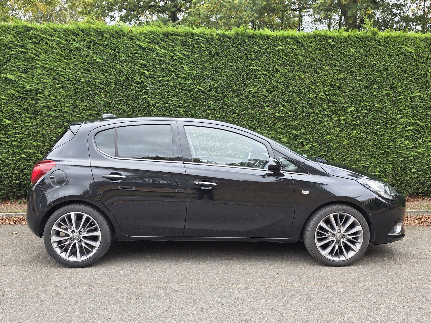 Used Vauxhall Corsa 2017 for sale - 76725696: Photo 5