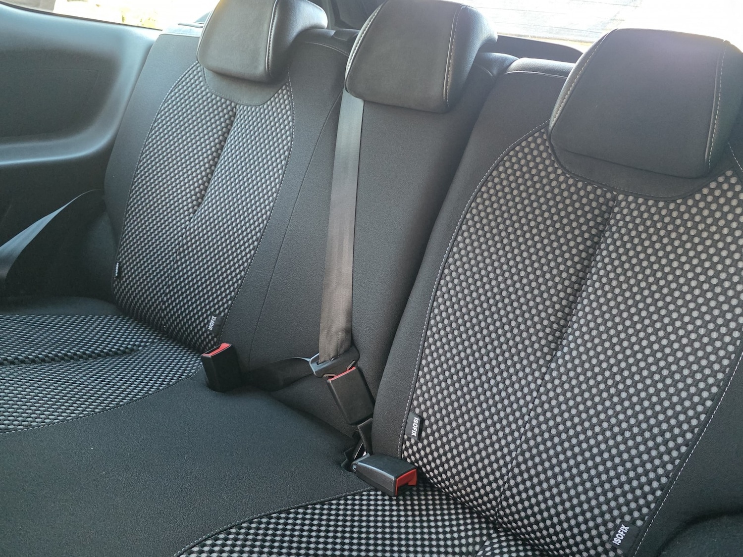 Used Citroen DS3 2015 for sale - 76725686: Photo 20