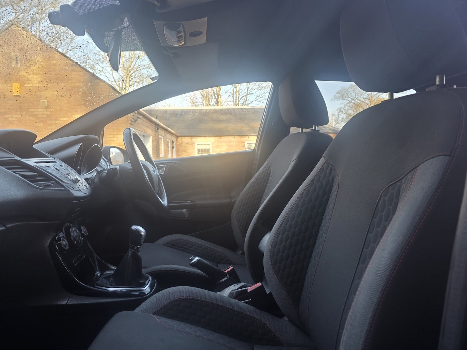 Used Ford Fiesta 2016 for sale - 76725709: Photo 14