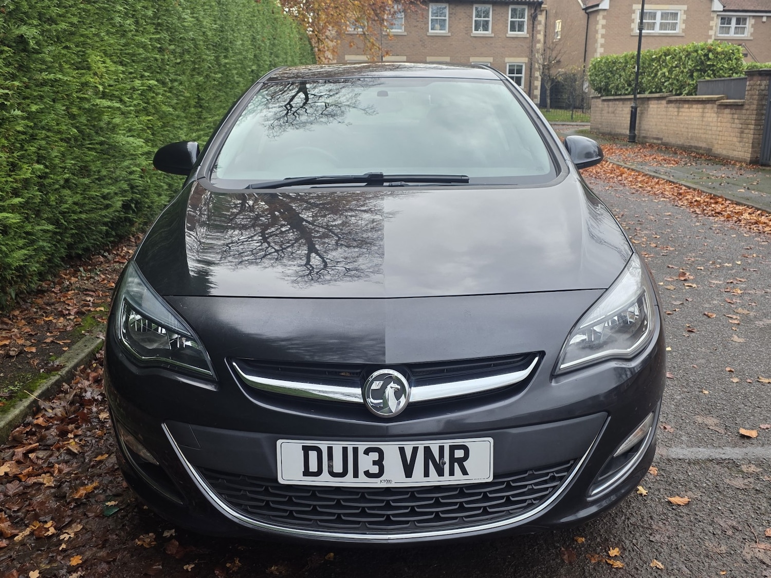 Used Vauxhall Astra 2013 for sale - 76725694: Photo 2