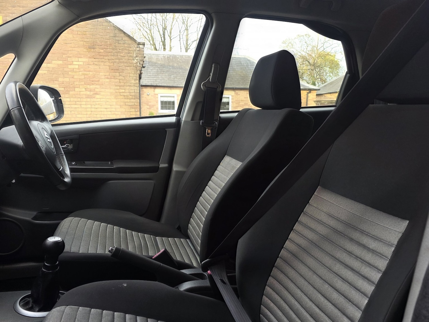 Used Suzuki SX4 2012 for sale - 76725698: Photo 12