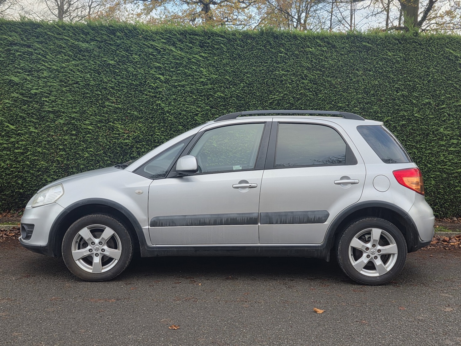 Used Suzuki SX4 2012 for sale - 76725698: Photo 5