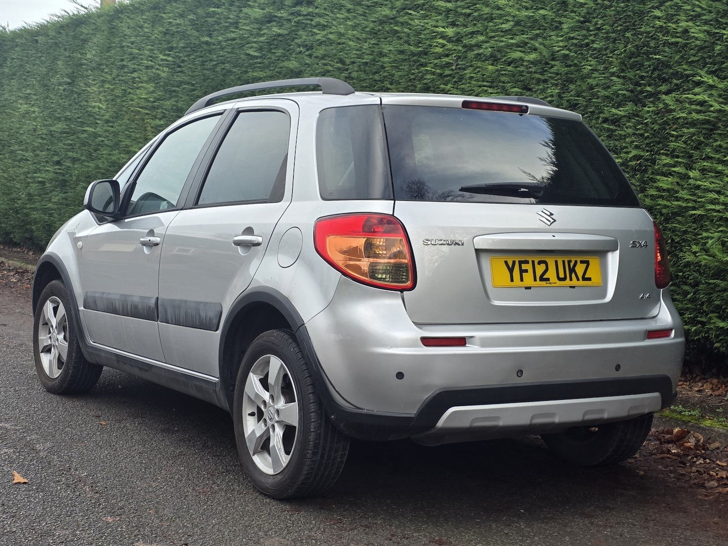 Used Suzuki SX4 2012 for sale - 76725698: Photo 8