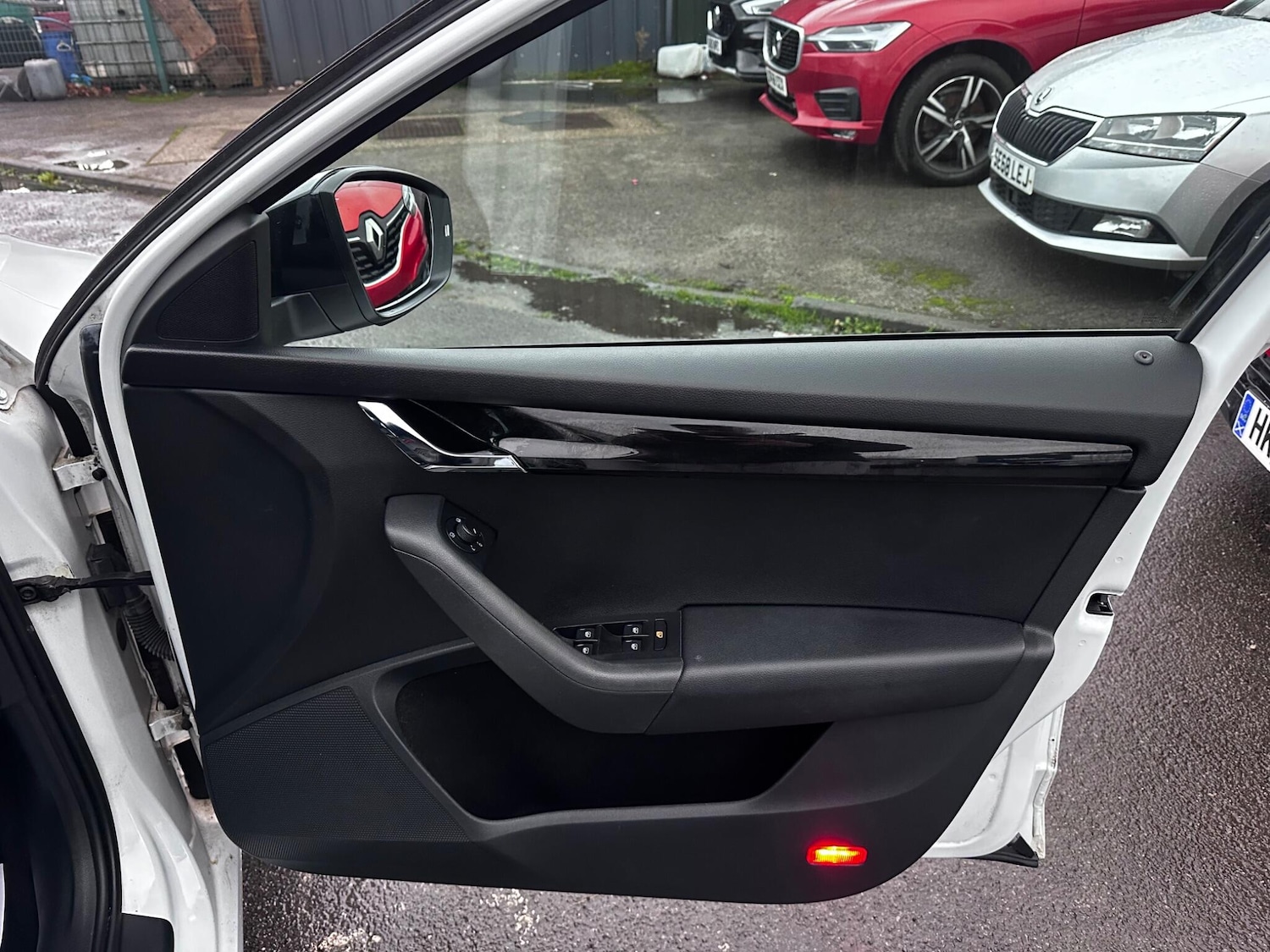 Used Skoda Octavia 2016 for sale - 76765241: Photo 14