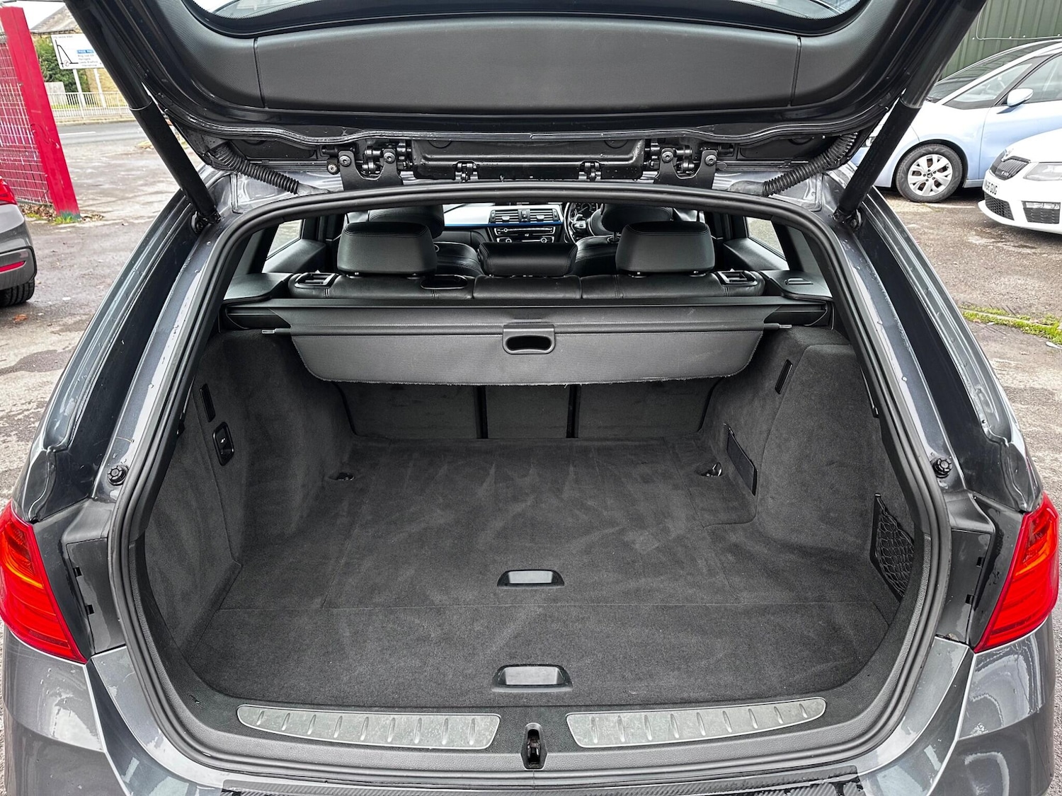 Used BMW 3 Series 2013 for sale - 76714918: Photo 11