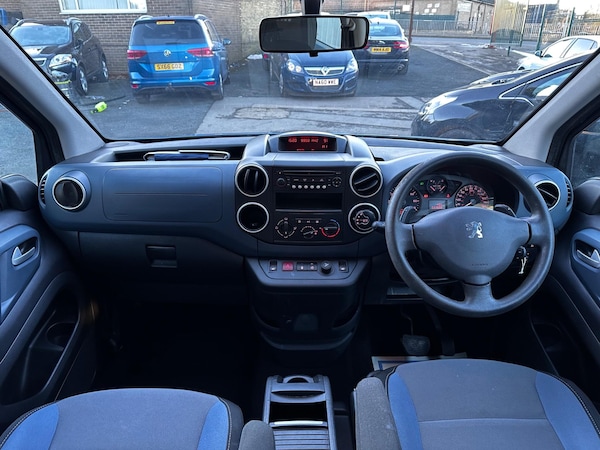 Used Peugeot Partner Tepee 2012 for sale - 76238919: Photo 31