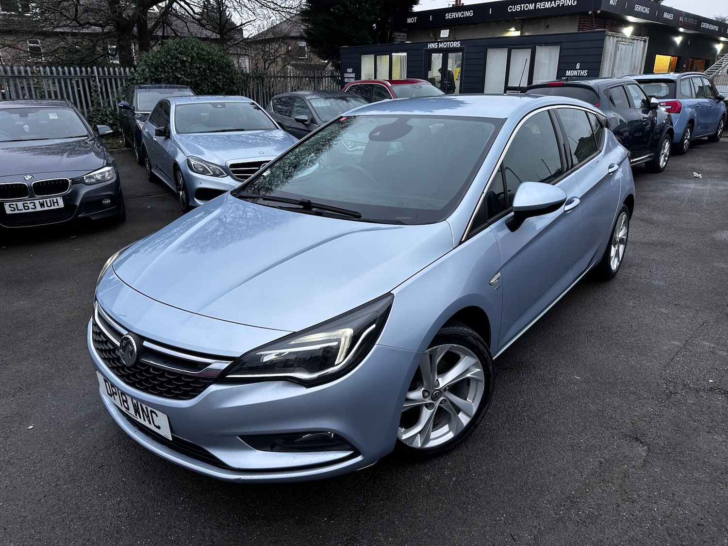 Used Vauxhall Astra 2018 for sale - 77331962: Photo 1