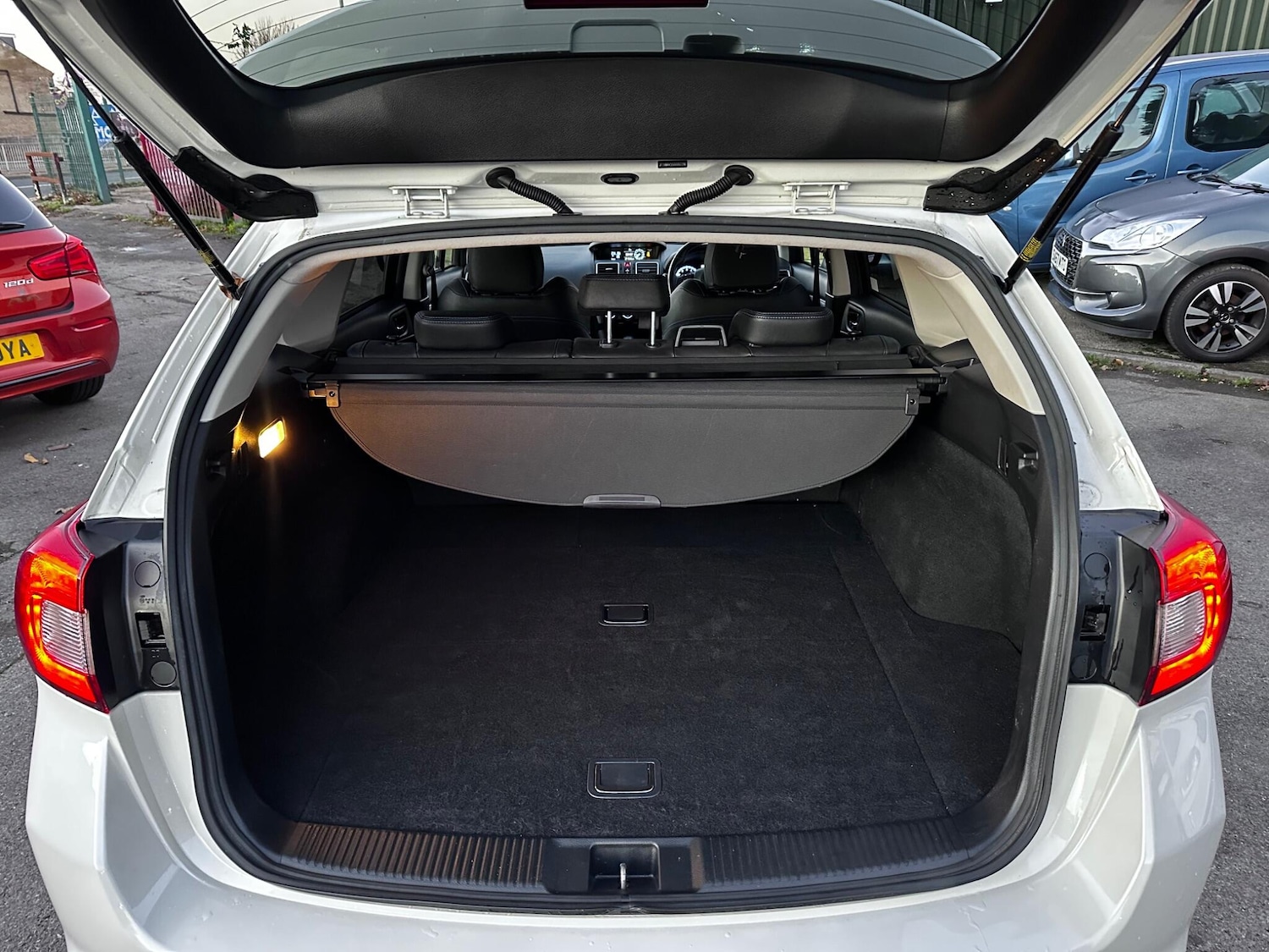 Used Subaru Levorg 2016 for sale - 76607828: Photo 11