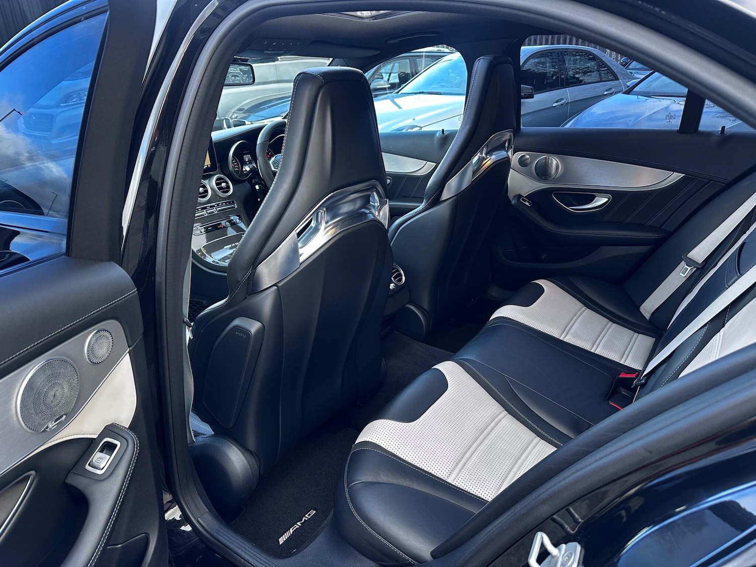 Used Mercedes-Benz C Class 2015 for sale - 77314720: Photo 35