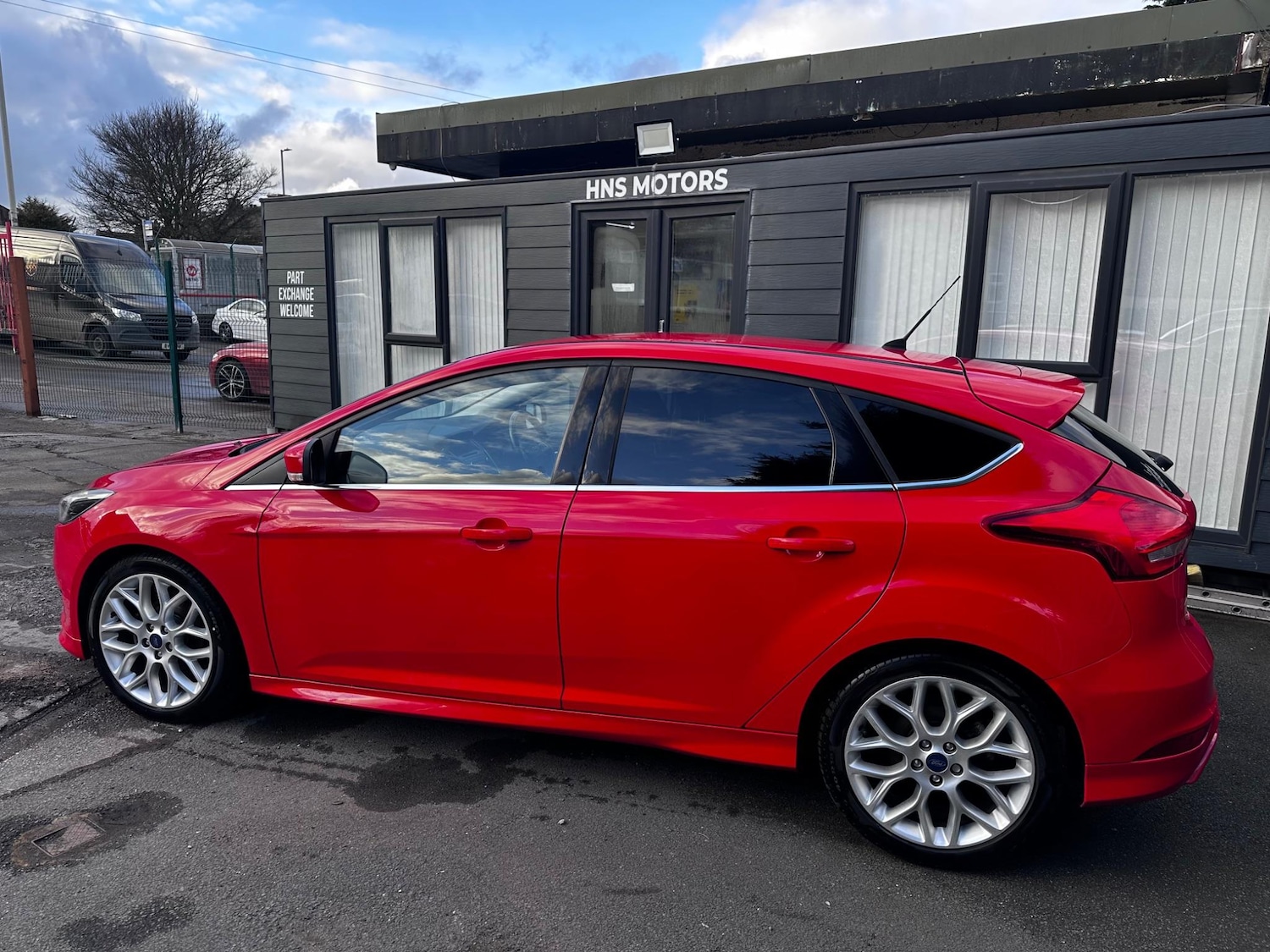 Used Ford Focus 2015 for sale - 77120886: Photo 5
