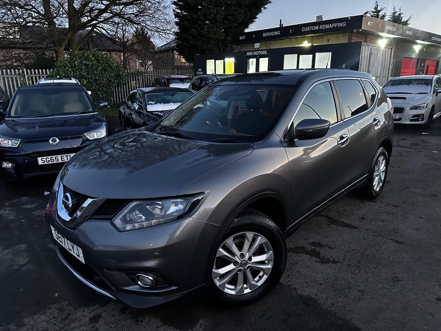 Used Nissan X-Trail 2017 for sale - 76620530: Photo 1