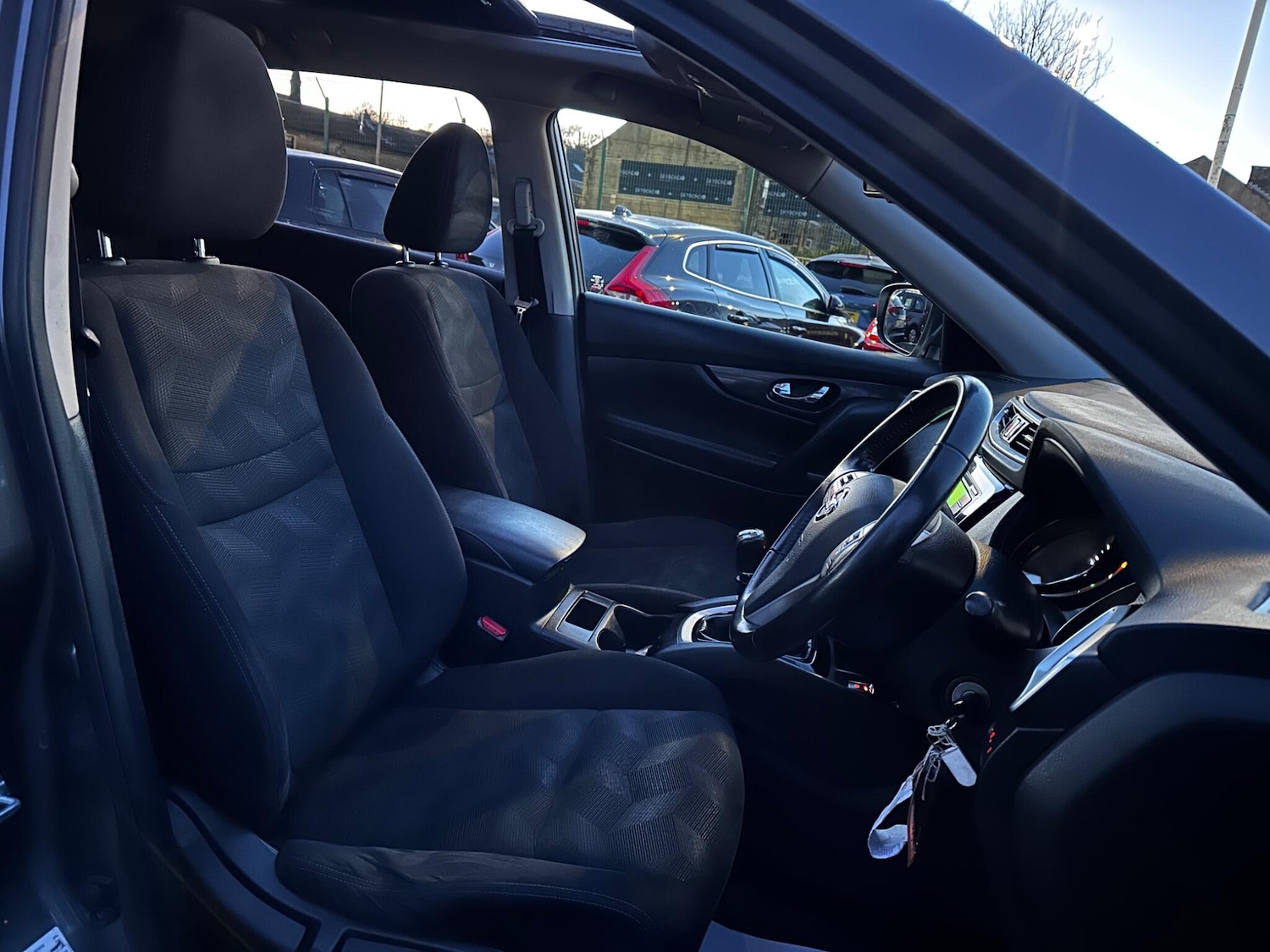 Used Nissan X-Trail 2017 for sale - 76620530: Photo 18