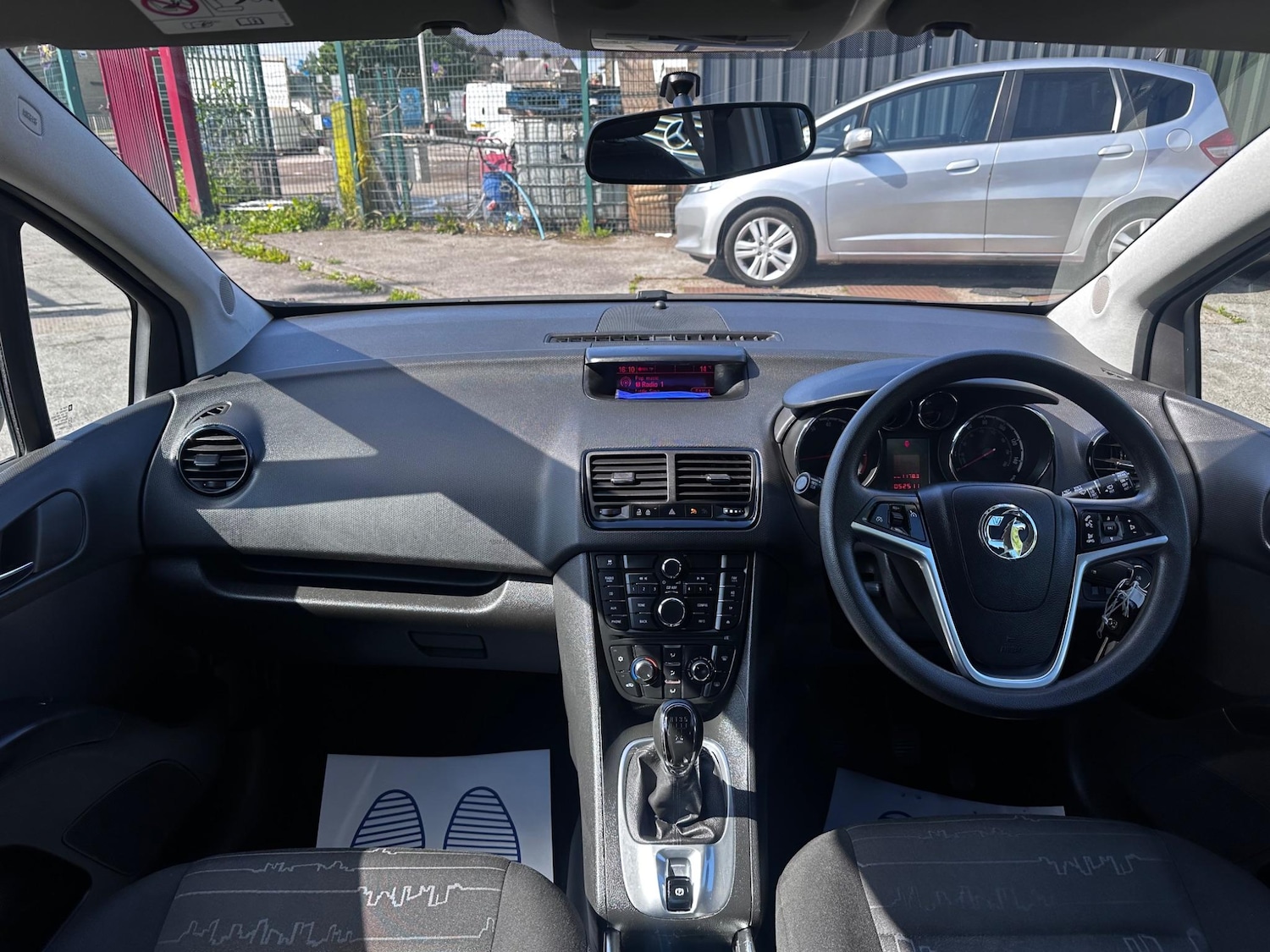 Used Vauxhall Meriva 2016 for sale - 77120861: Photo 25