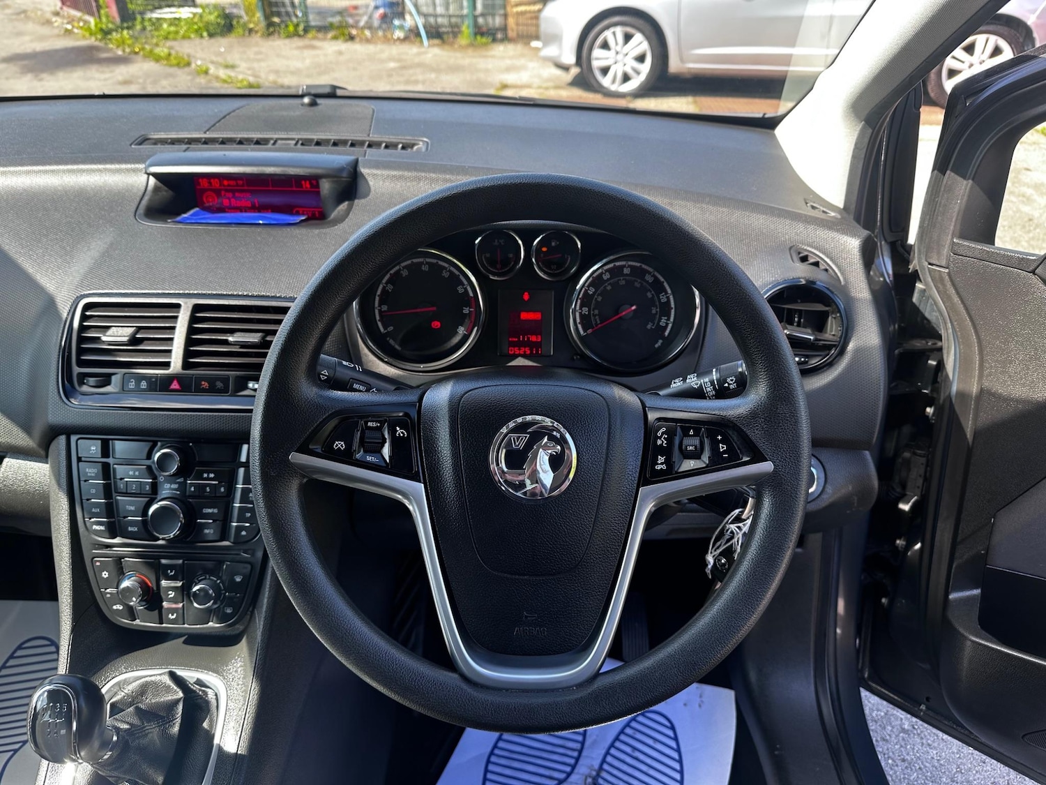 Used Vauxhall Meriva 2016 for sale - 77120861: Photo 26