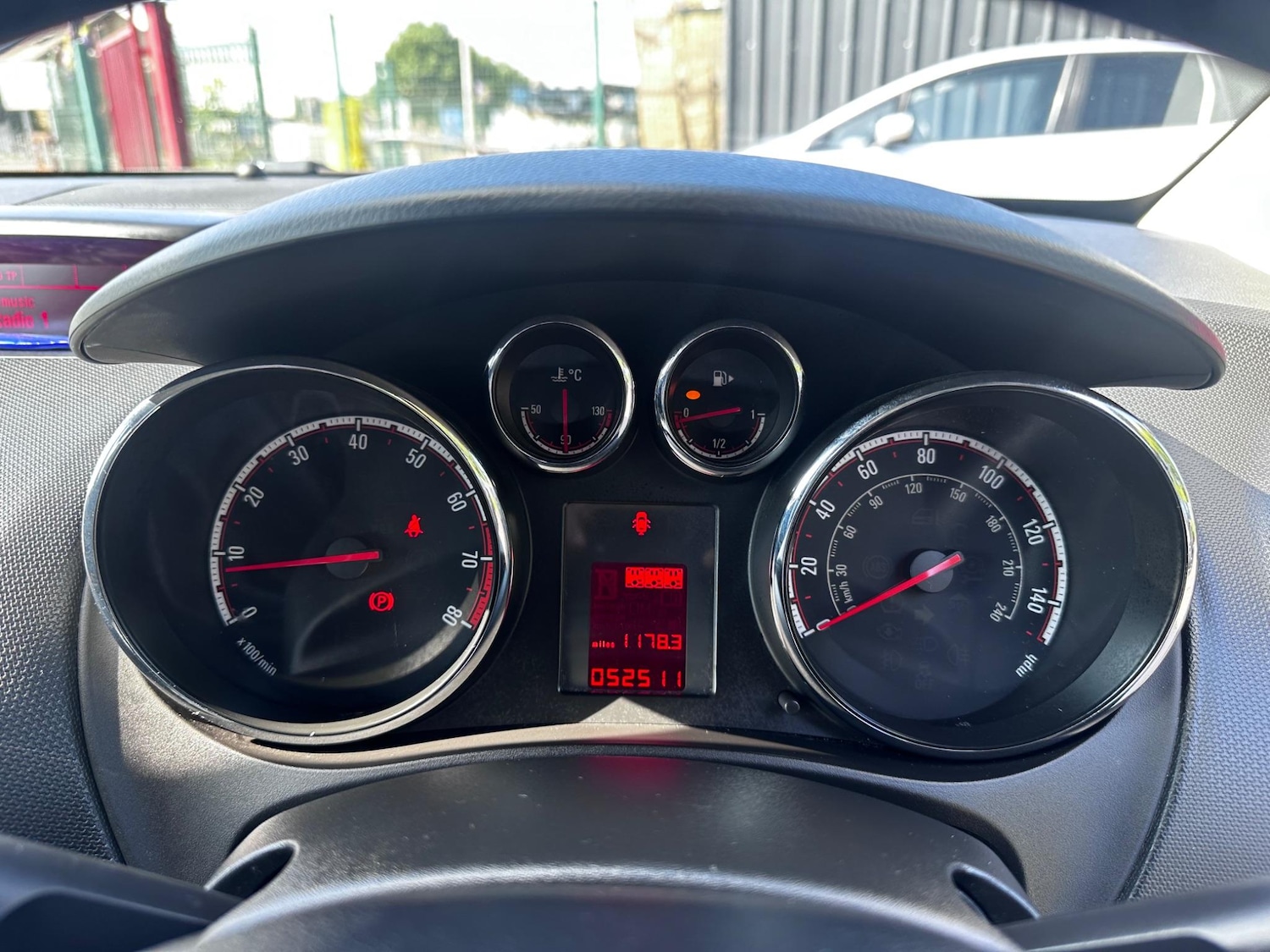 Used Vauxhall Meriva 2016 for sale - 77120861: Photo 27