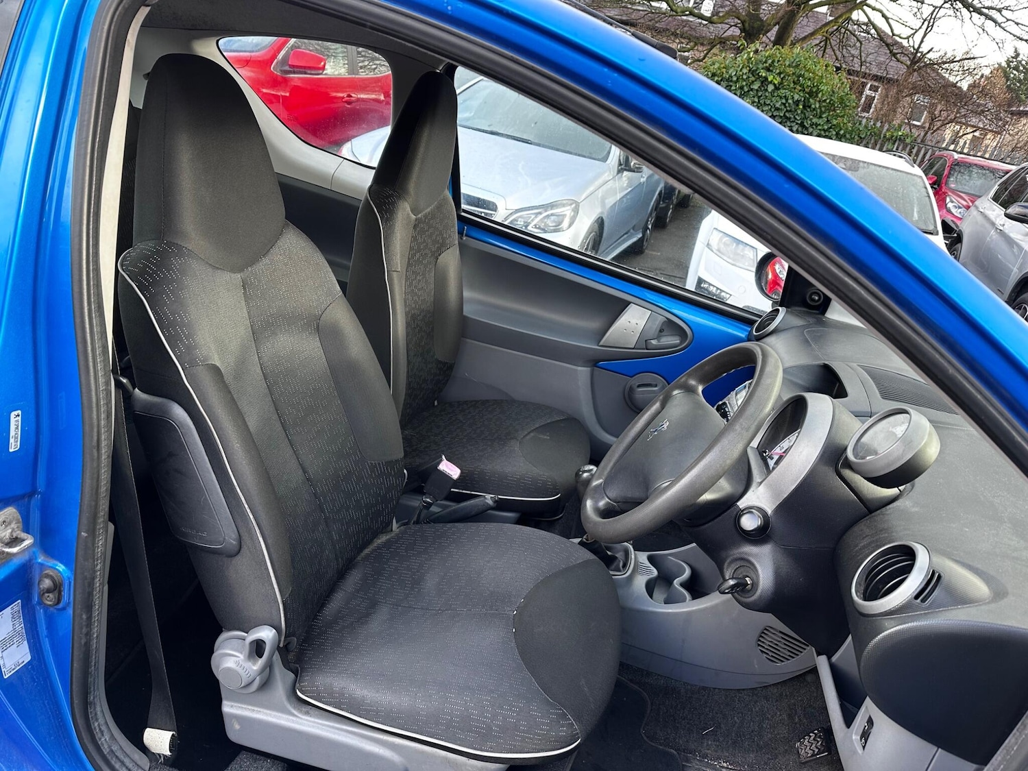 Used Peugeot 107 2009 for sale - 76850191: Photo 10