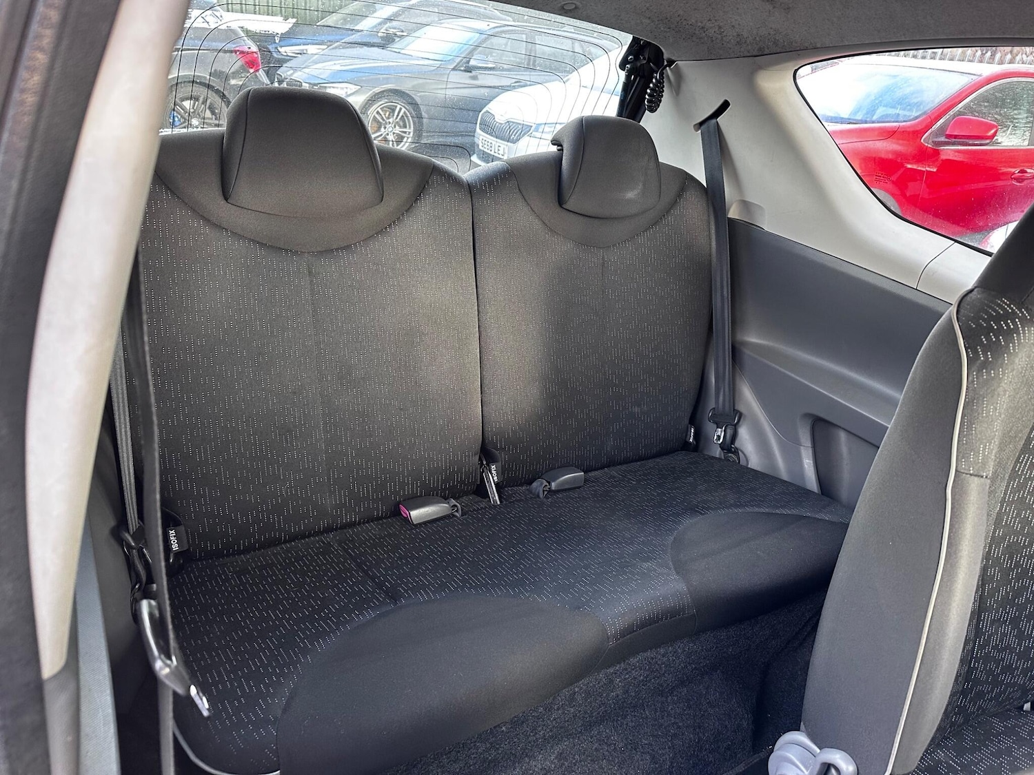 Used Peugeot 107 2009 for sale - 76850191: Photo 11