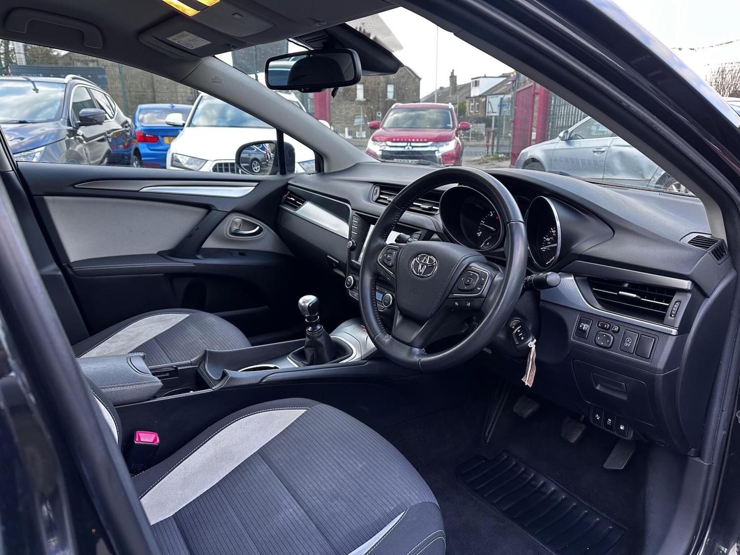 Used Toyota Avensis 2018 for sale - 78046709: Photo 16