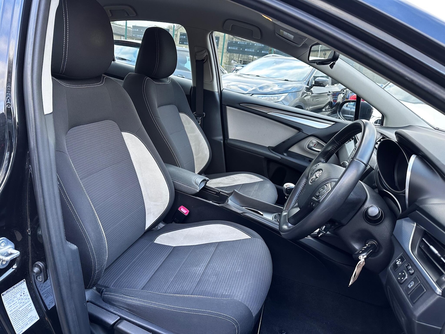 Used Toyota Avensis 2018 for sale - 78046709: Photo 17