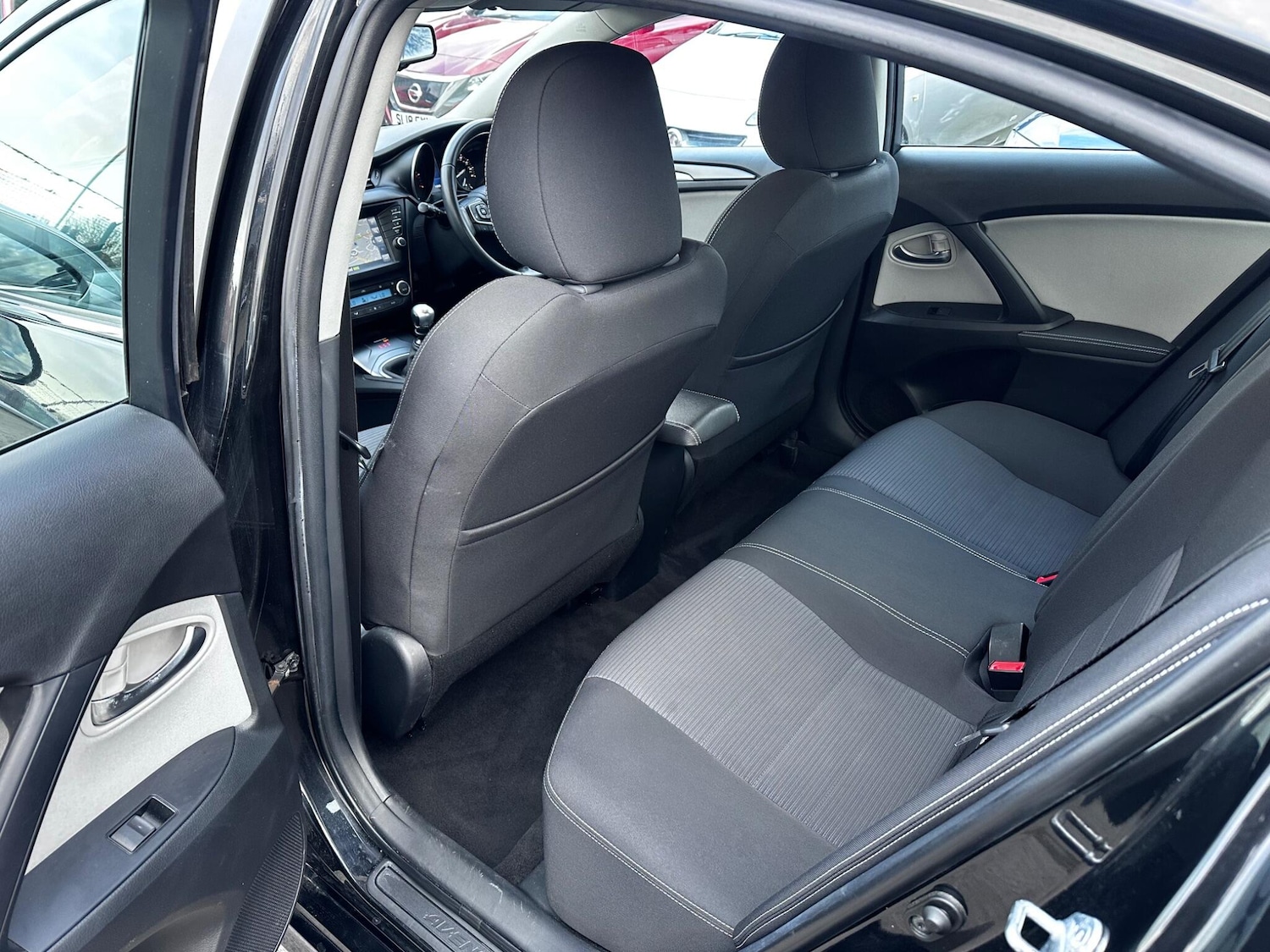 Used Toyota Avensis 2018 for sale - 78046709: Photo 21