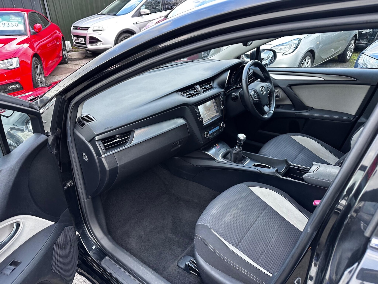 Used Toyota Avensis 2018 for sale - 78046709: Photo 23