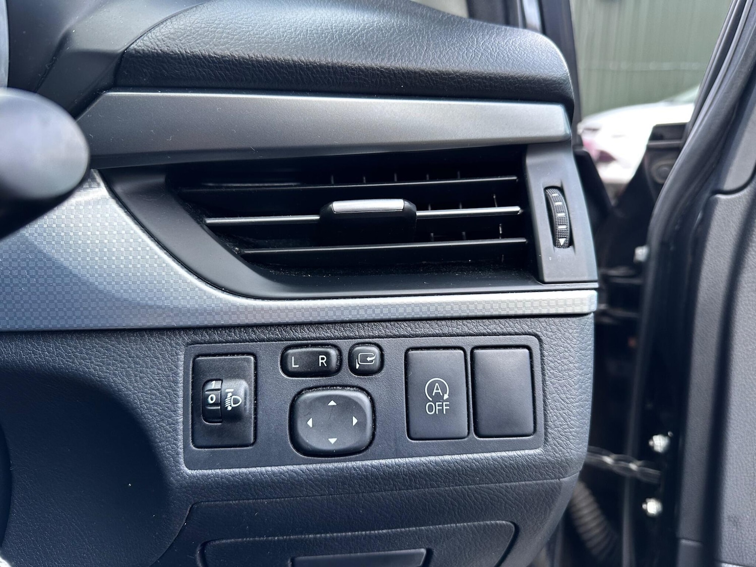 Used Toyota Avensis 2018 for sale - 78046709: Photo 26