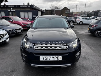 Used Land Rover Discovery Sport 2017 for sale - 77119818: Photo