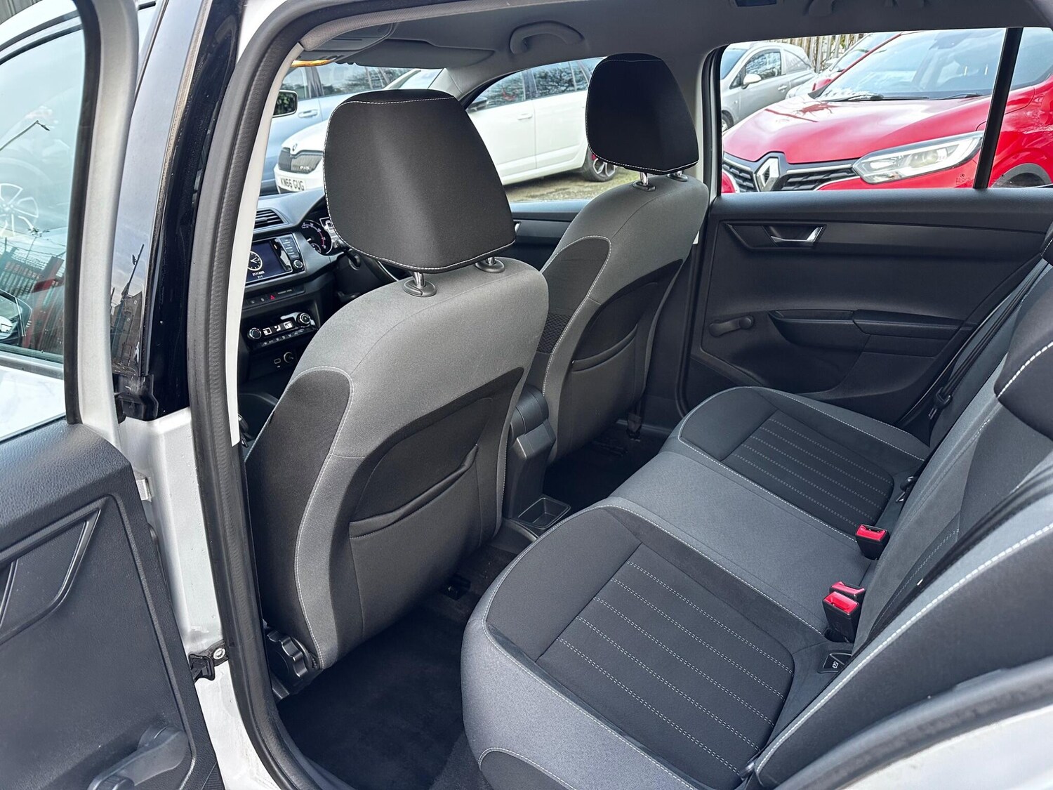 Used Skoda Fabia 2019 for sale - 77455130: Photo 17