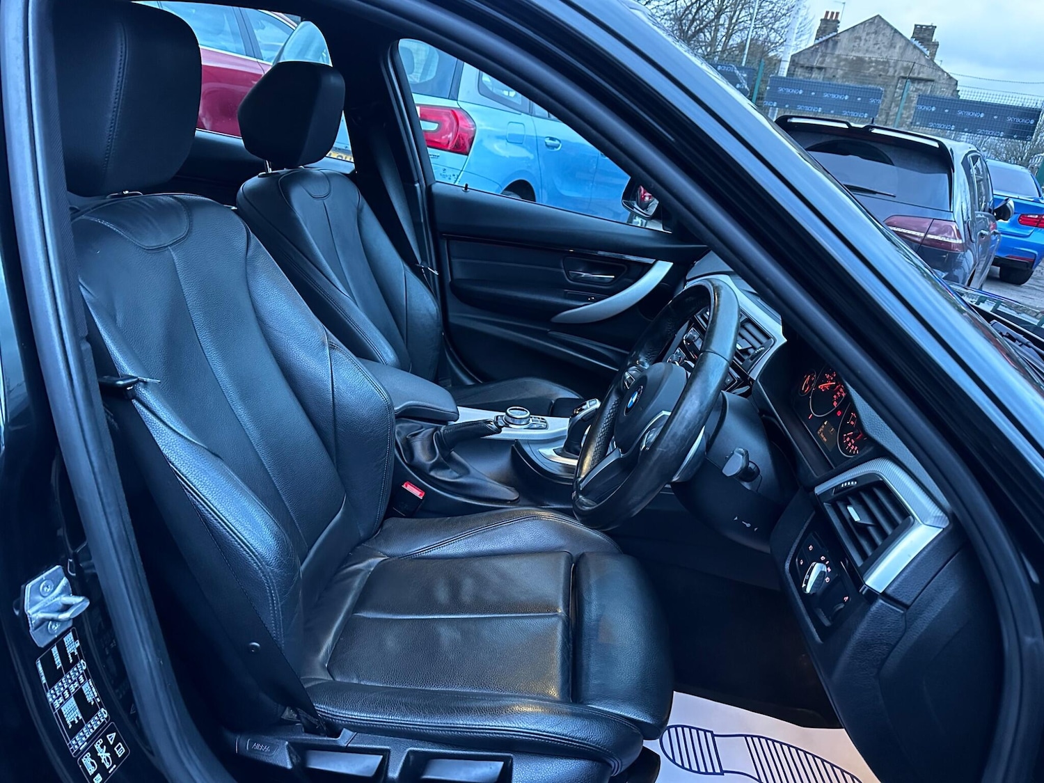 Used BMW 3 Series 2017 for sale - 77315449: Photo 18