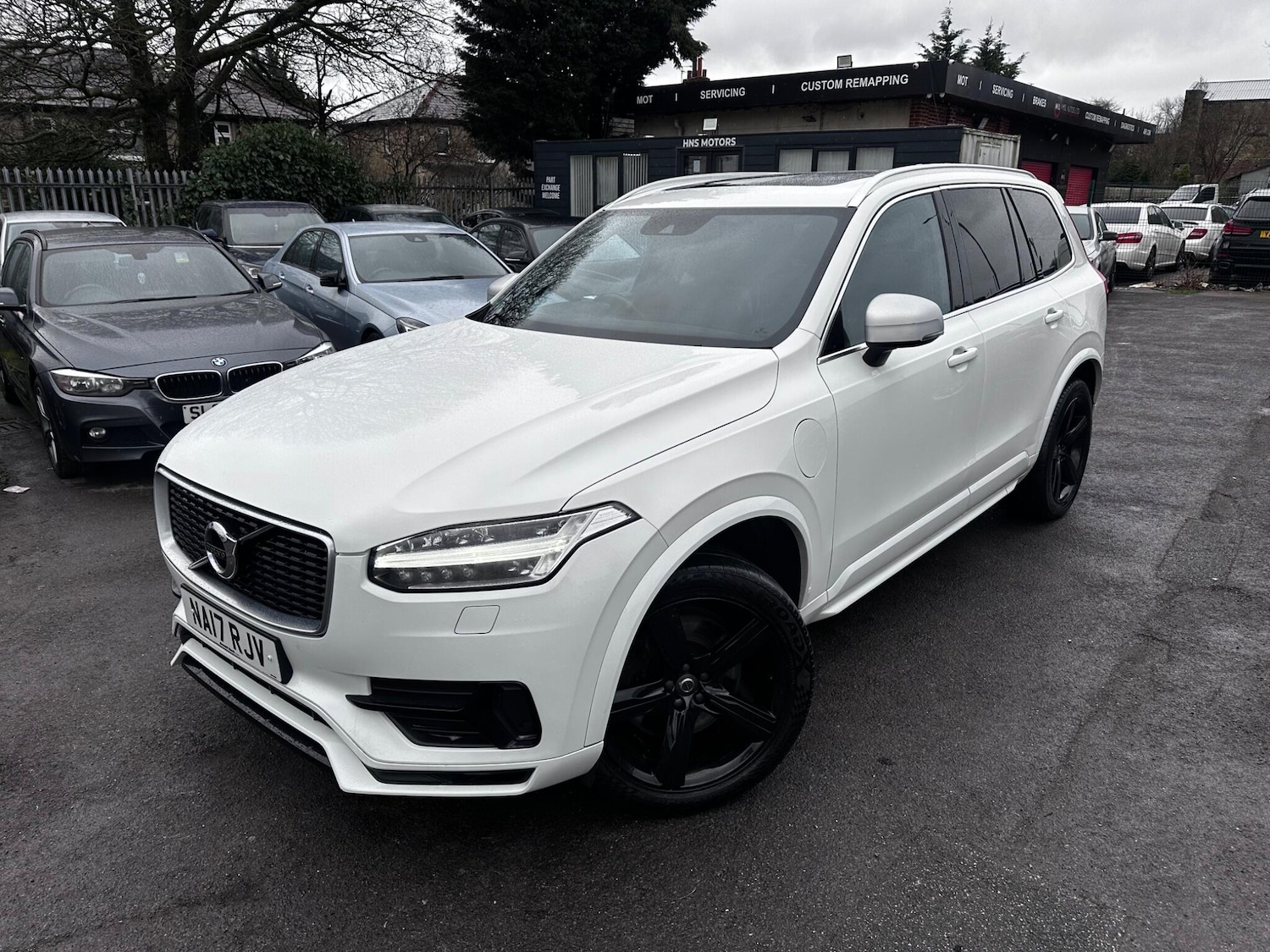 Used Volvo XC90 for sale - 77625311: Photo 2