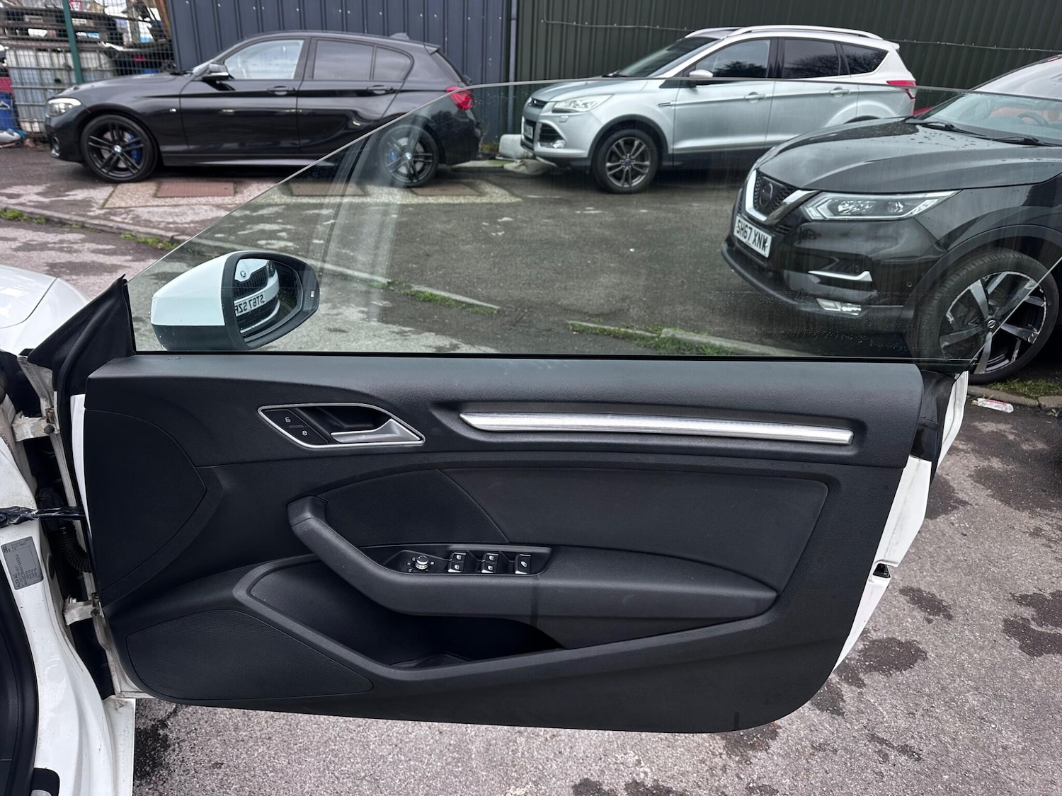 Used Audi A3 Cabriolet for sale - 77808739: Photo 17