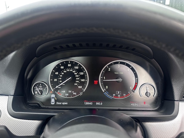 Used BMW 5 Series 2015 for sale - 76214392: Photo 34