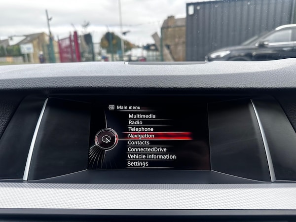 Used BMW 5 Series 2015 for sale - 76214392: Photo 38