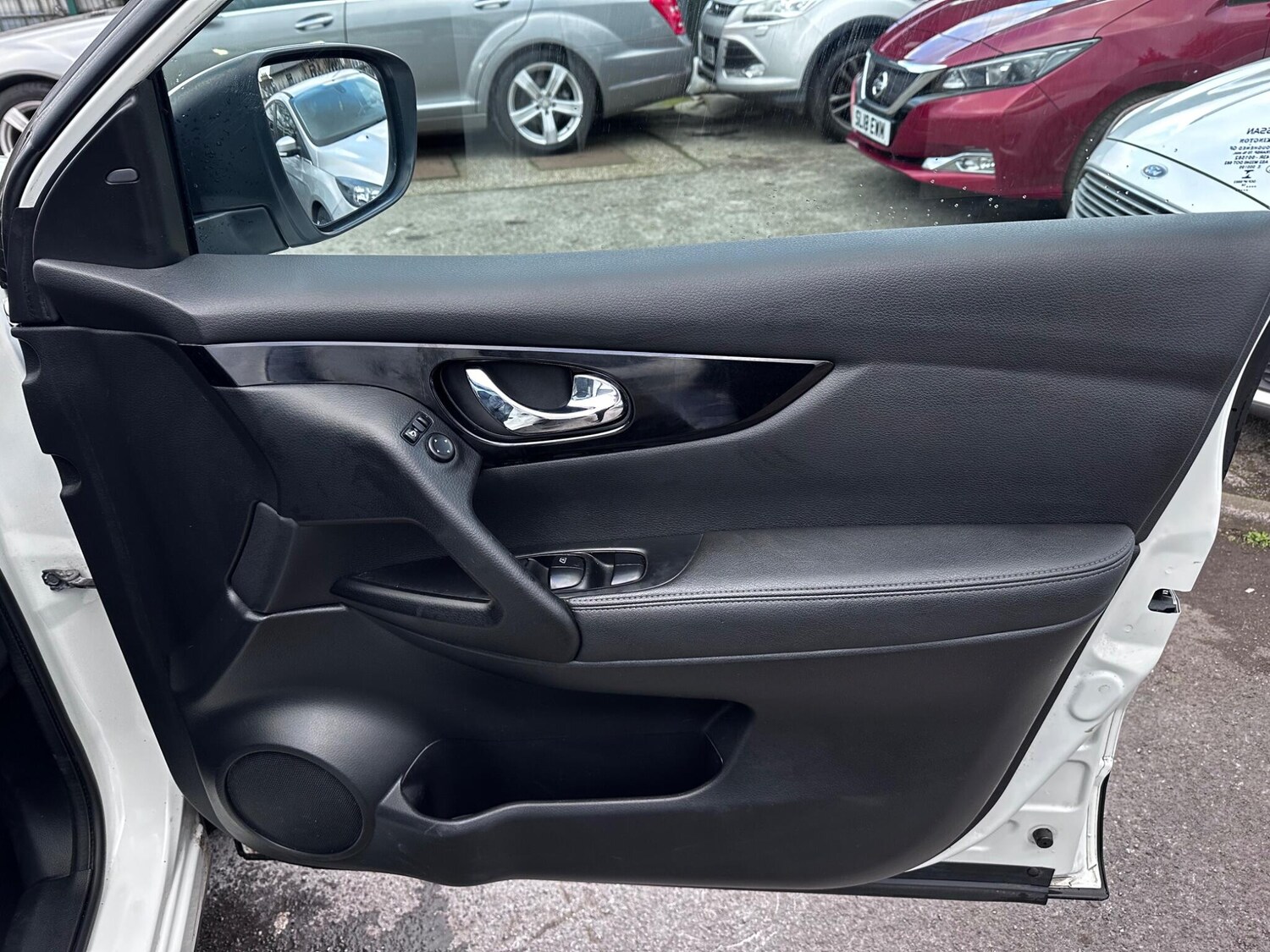 Used Nissan Qashqai 2014 for sale - 77839556: Photo 14