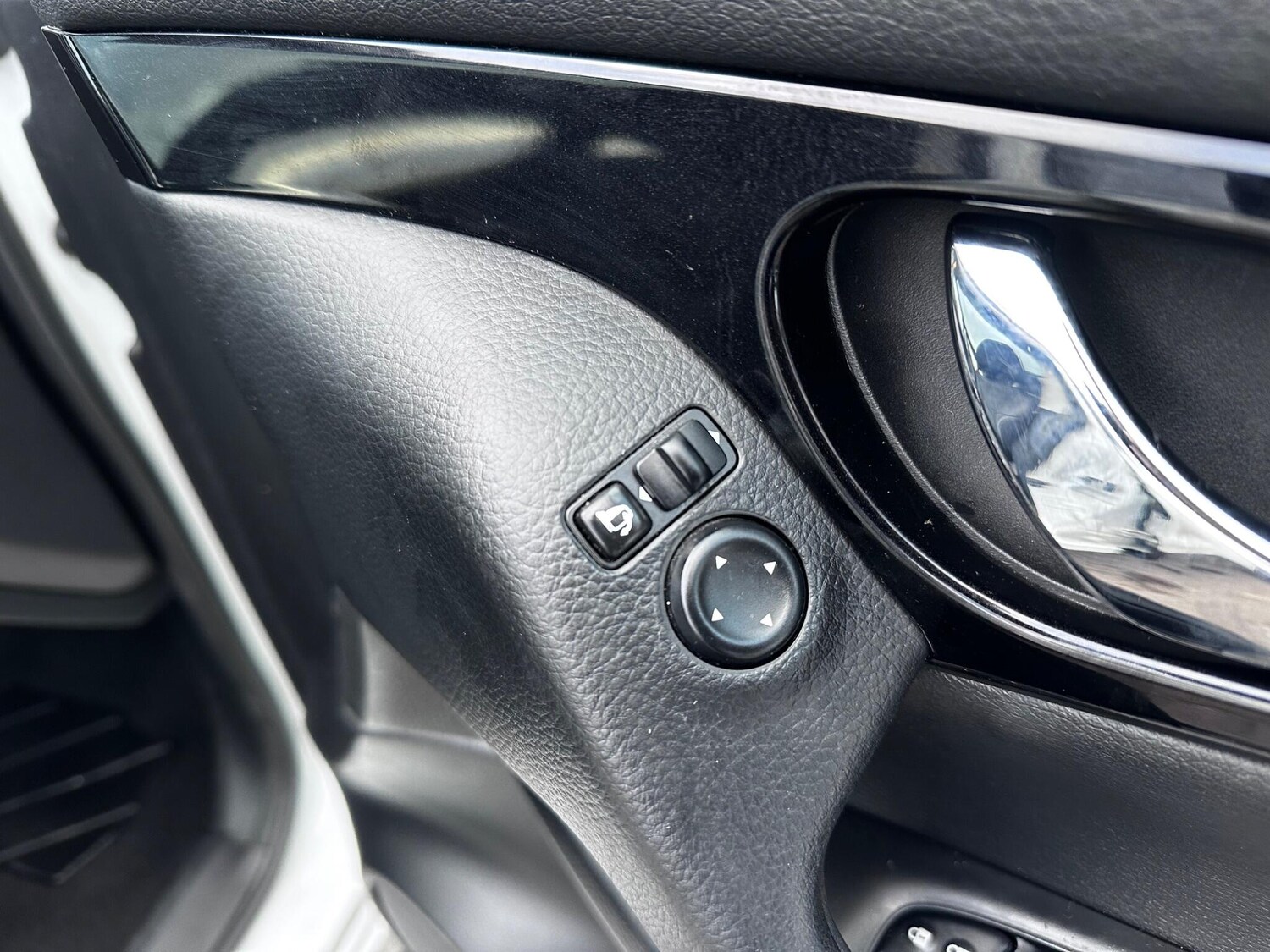 Used Nissan Qashqai 2014 for sale - 77839556: Photo 15