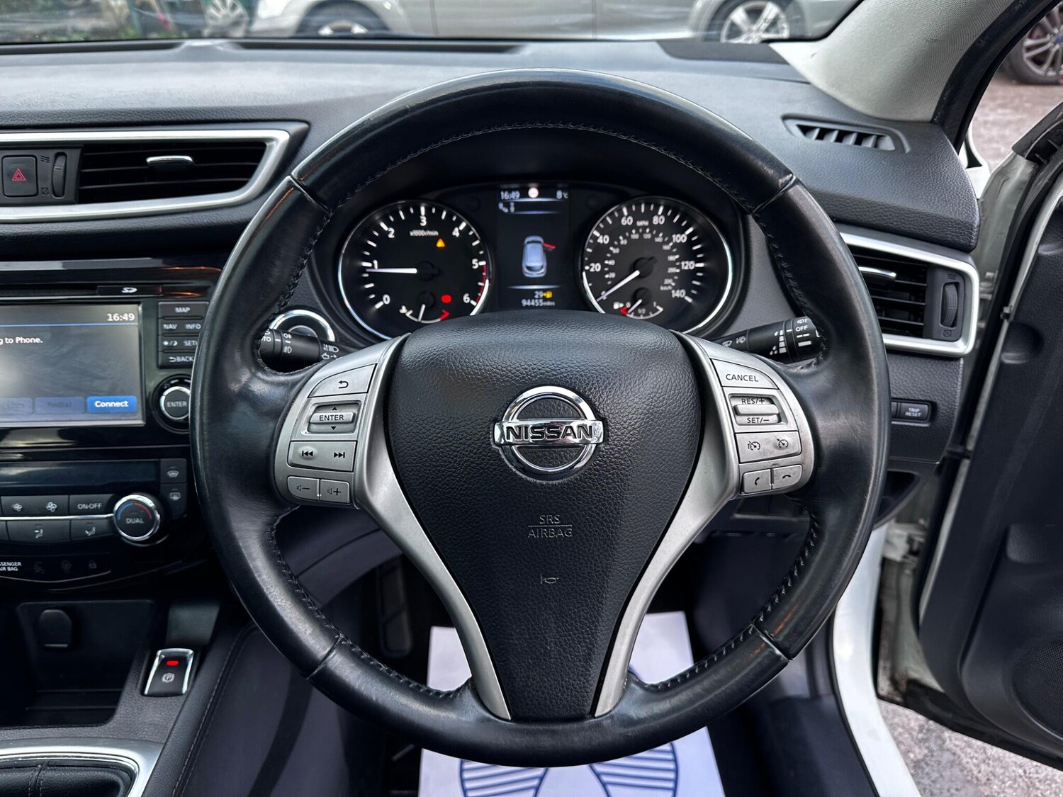 Used Nissan Qashqai 2014 for sale - 77839556: Photo 30