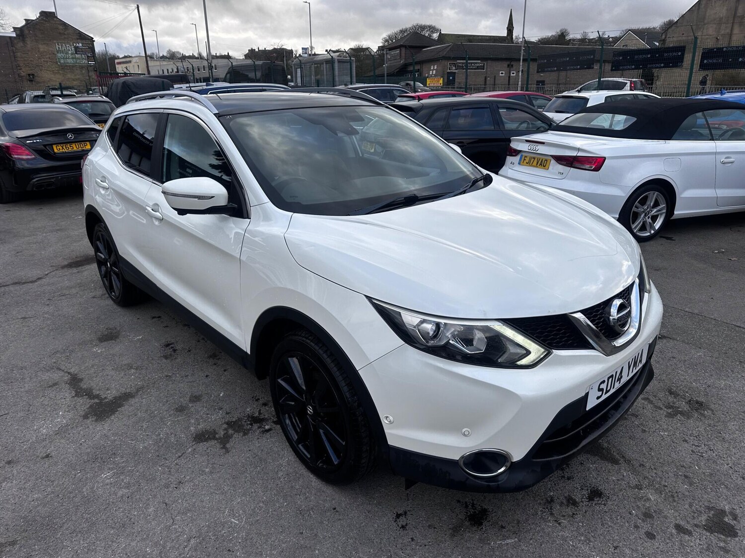 Used Nissan Qashqai 2014 for sale - 77839556: Photo 6