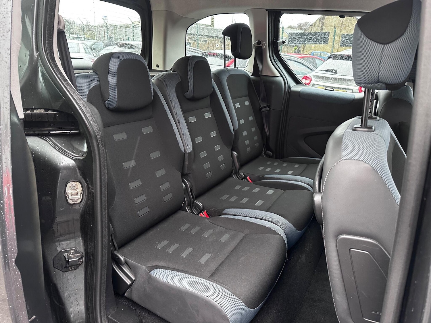 Used Citroen Berlingo Multispace 2013 for sale - 76620432: Photo 17