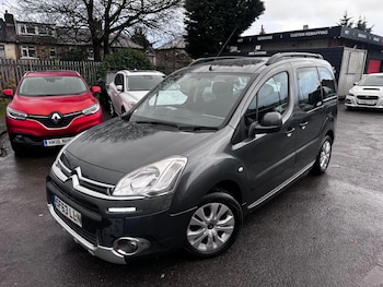 2013 (63) - 1.6 HDi 90 XTR 5dr