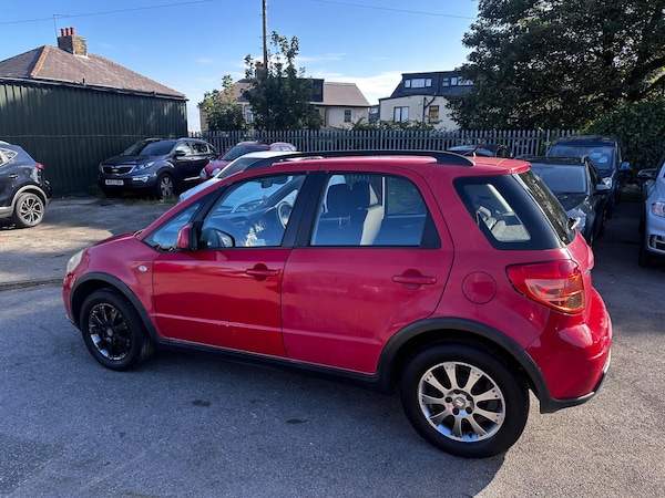 Used Suzuki SX4 2008 for sale - 76122440: Photo 4