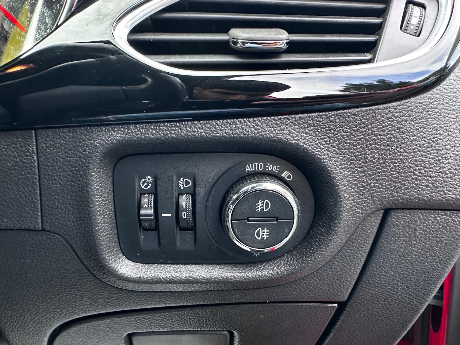 Used Vauxhall Astra for sale - 77017177: Photo 25