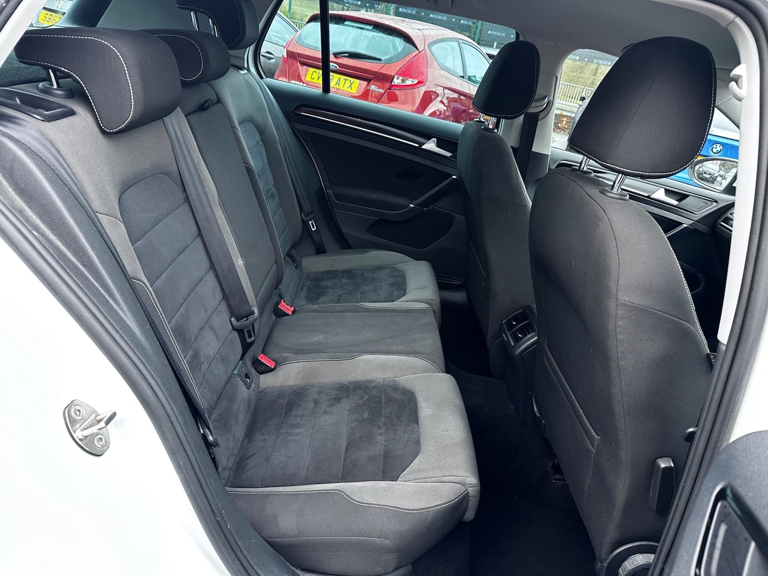 Used Volkswagen Golf 2015 for sale - 76765635: Photo 20