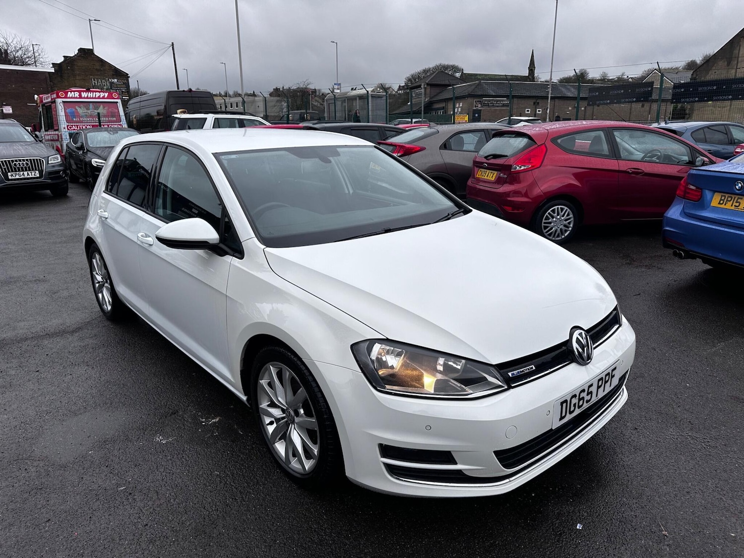 Used Volkswagen Golf 2015 for sale - 76765635: Photo 5