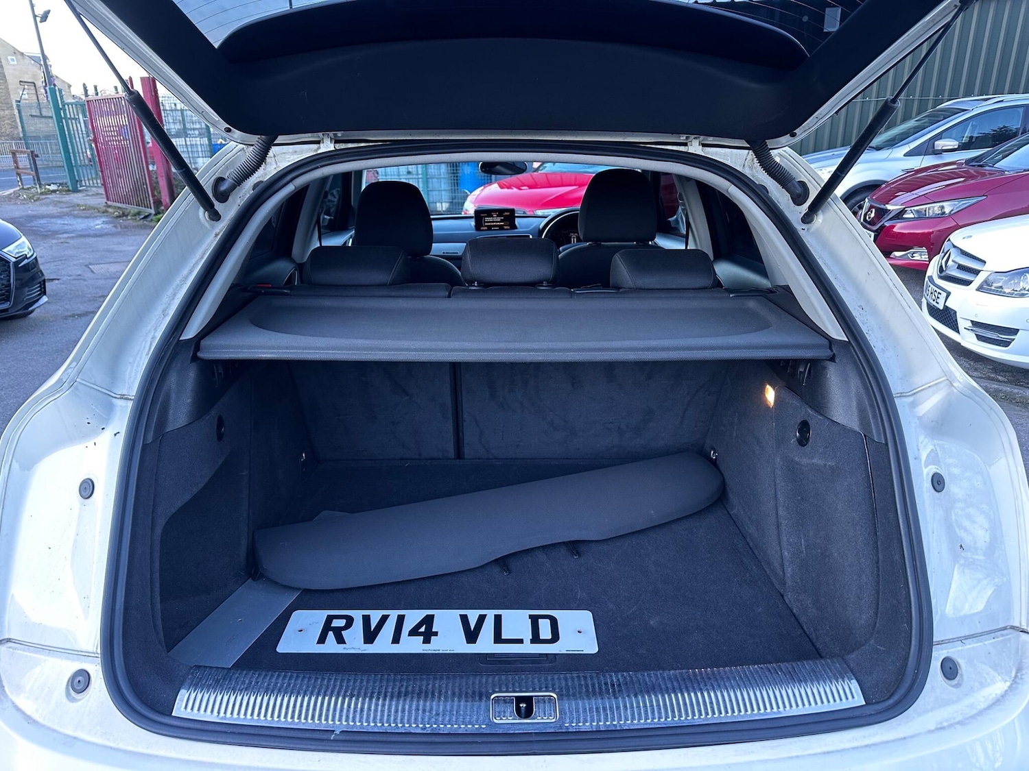 Used Audi Q3 for sale - 77925652: Photo 13