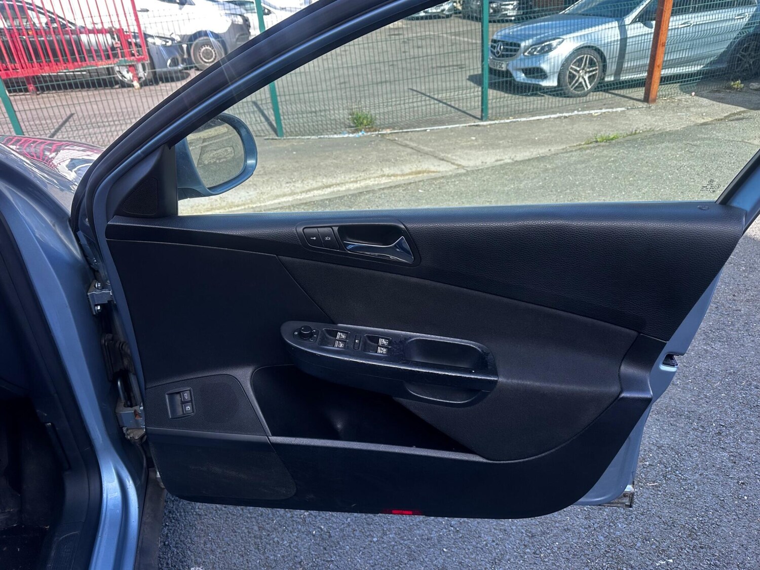 Used Volkswagen Passat for sale - 78057832: Photo 13