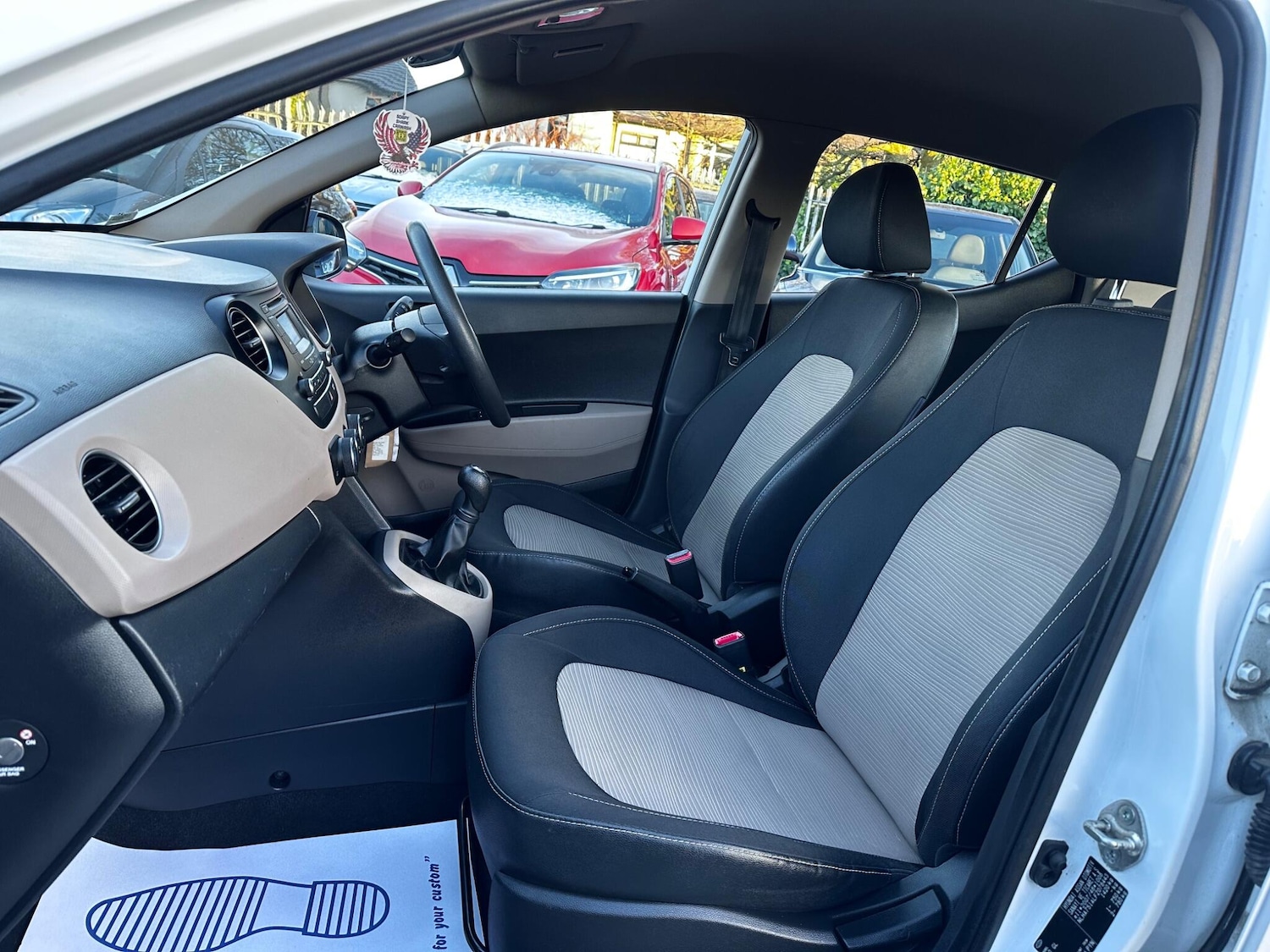 Used Hyundai i10 2014 for sale - 76620019: Photo 21