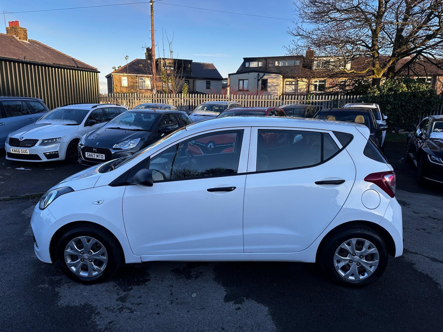 Used Hyundai i10 2014 for sale - 76620019: Photo 6