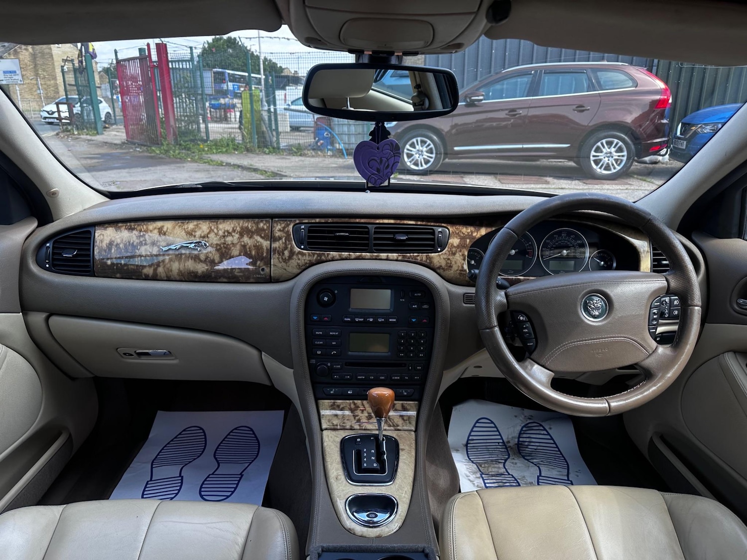 Vehicle 28